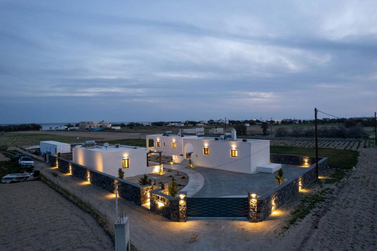 Almira Luxury Suites Playa de Perivolos Exterior foto