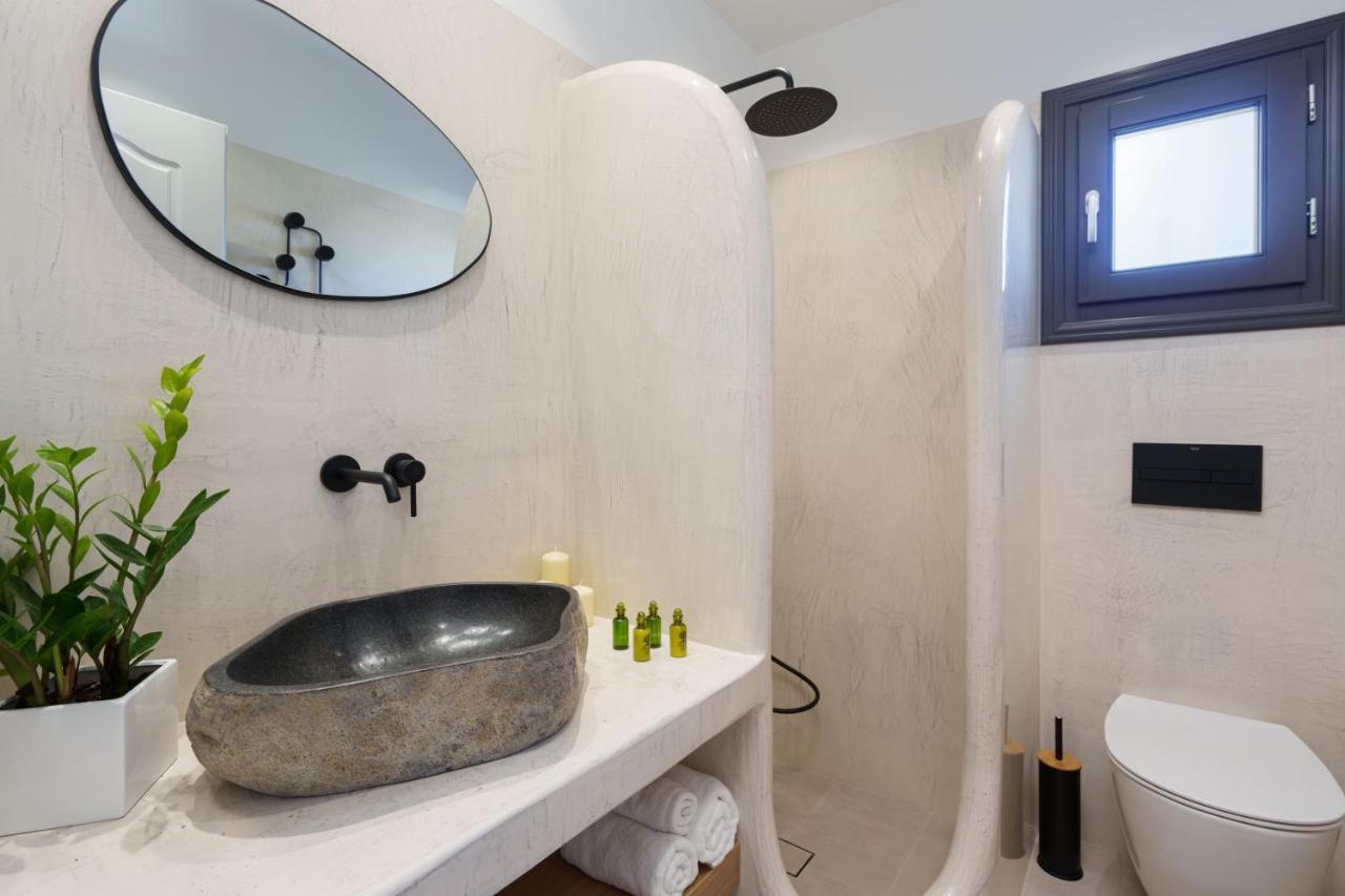 Almira Luxury Suites Playa de Perivolos Exterior foto