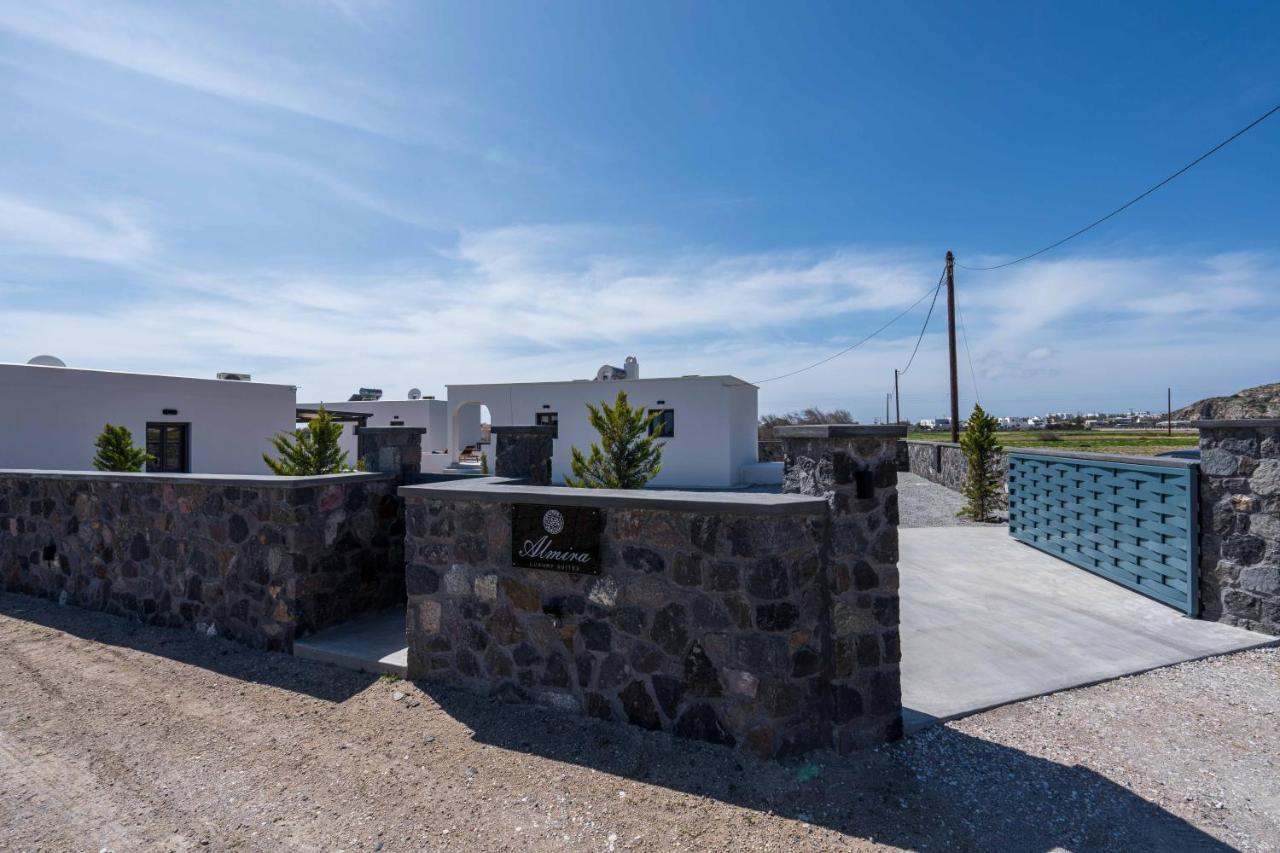 Almira Luxury Suites Playa de Perivolos Exterior foto